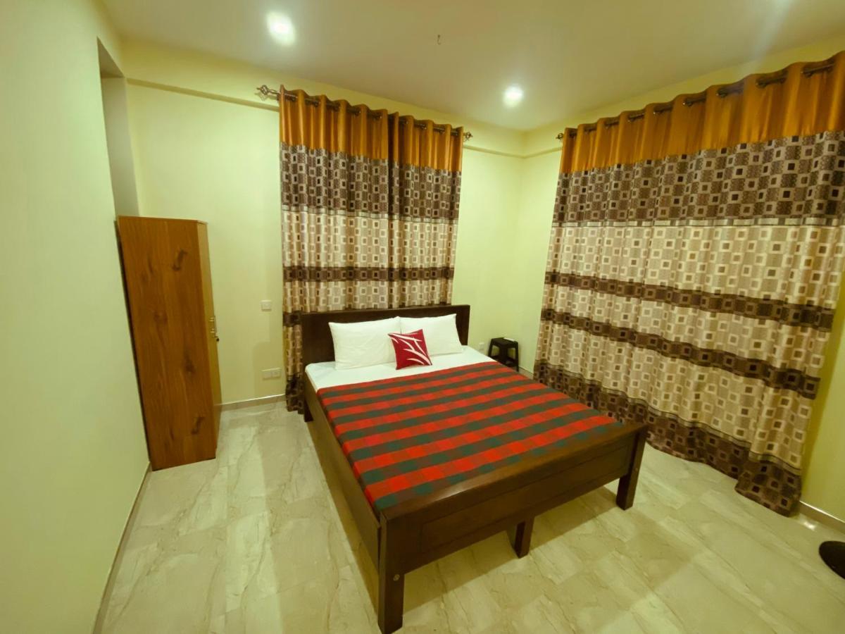 Nirosha Guest House กอลล์ ภายนอก รูปภาพ