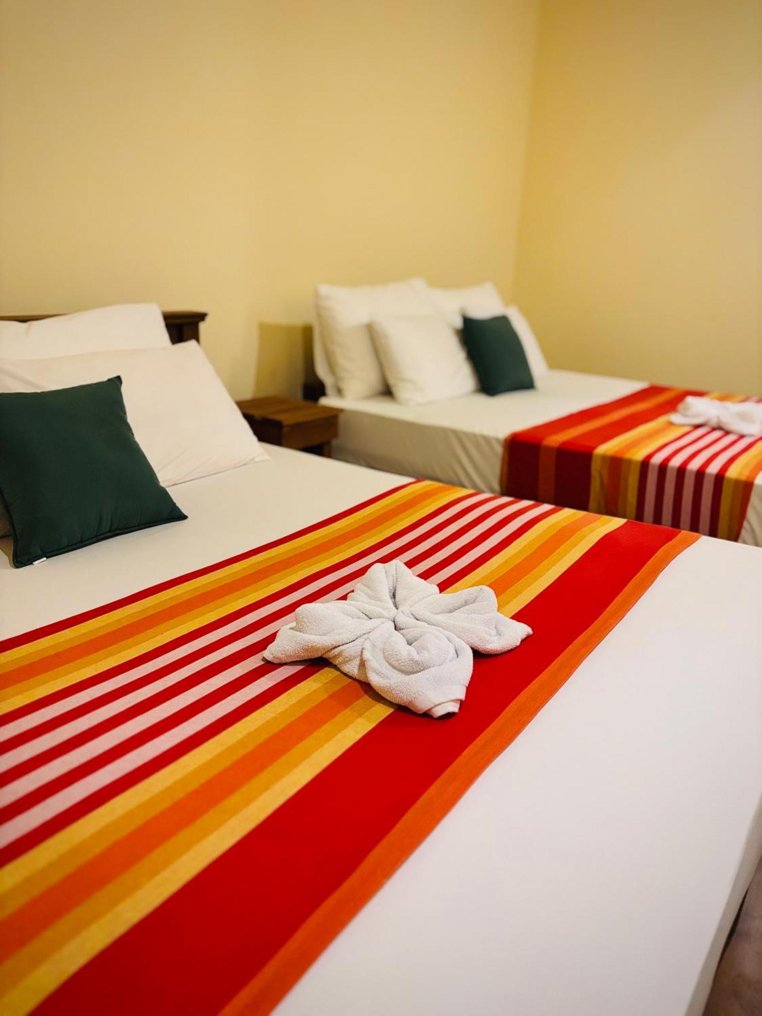 Nirosha Guest House กอลล์ ภายนอก รูปภาพ